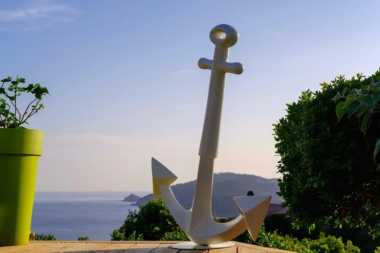 Absolument Levant Île du Levant